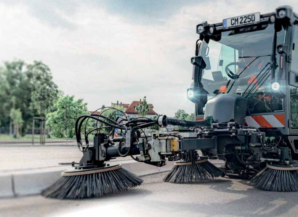 Hako CM 2250 Barriendo